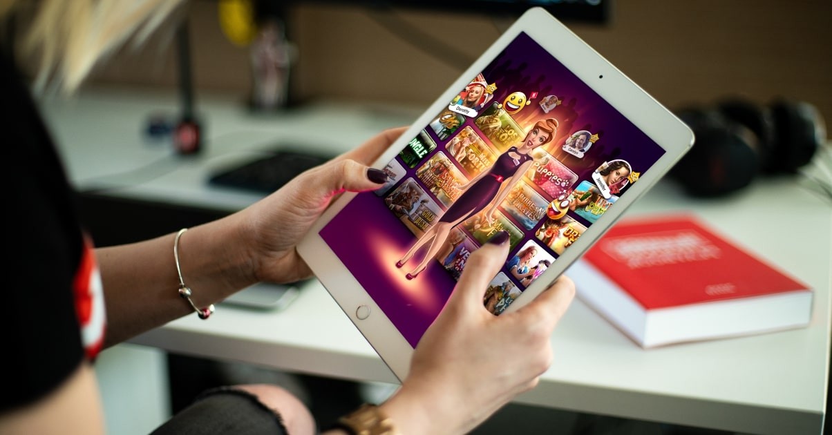 Huuuge Casino Market launch